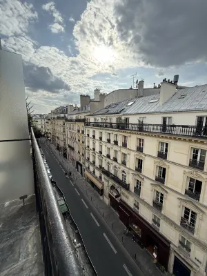 Hôtel Maxim Folies Near Hotel Photos