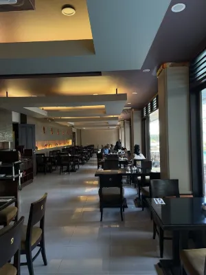 Patong Paragon Resort & Spa Питание Photos