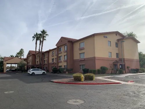 SpringHill Suites Tempe at Arizona Mills Mall Exterior Photos