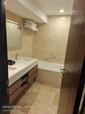 Acme Serviced Apartment Rooms Photos