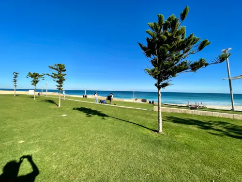 Ramada by Wyndham VetroBlu Scarborough Beach À proximité de l'hôtel Photos