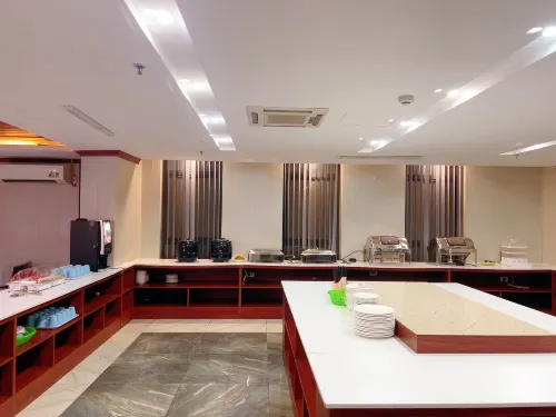 Cat Tuong Hotel Photos