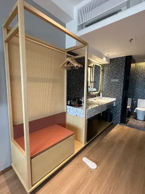 BreakX Hotel Penang Kamar Photos