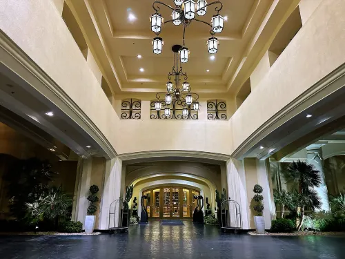 Four Seasons Hotel Las Vegas Public Areas Photos
