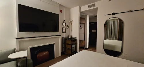 Pennyweight Hotel Boston, Curio Collection by Hilton Chambres Photos