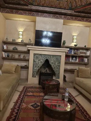Riad Azrur Public Areas Photos