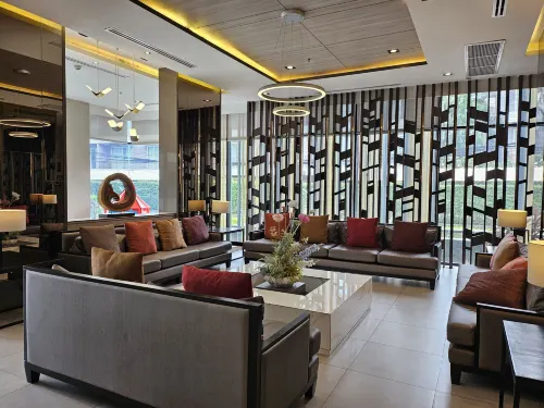 Altera Hotel and Residence Общественные зоны Photos