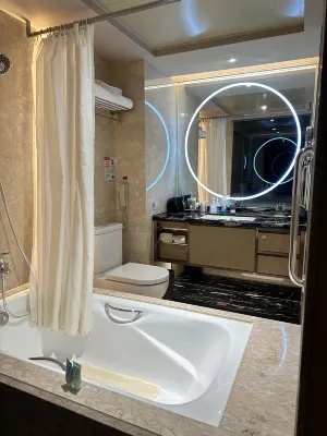 Hotel Golden Dragon Camere Photos