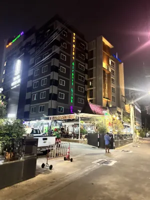 Top High Airport Link Hotel, Bangkok Exterior Photos