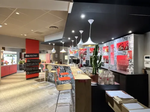 Hôtel IBIS Avignon Sud Espaces publics Photos