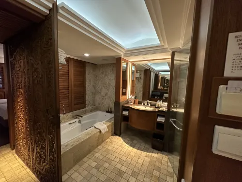 Nusa Dua Beach Hotel and Spa - Handwritten Collection Номера Photos
