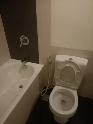 Harmoni One Convention Hotel and Service Apartments Kamar Photos