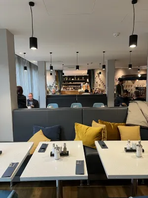 Mercure Hotel Kaiserhof Frankfurt City Center Photos