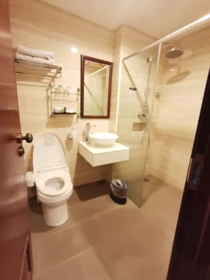 Hallmark Regency Hotel - Johor Bahru Rooms Photos