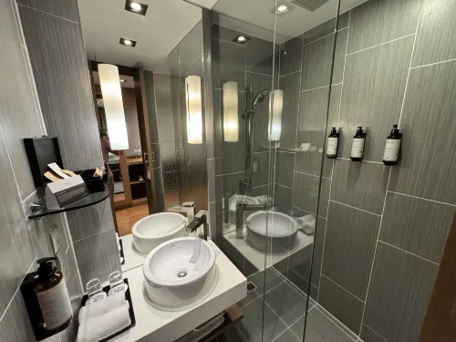 Mercure Hanoi la Gare Rooms Photos