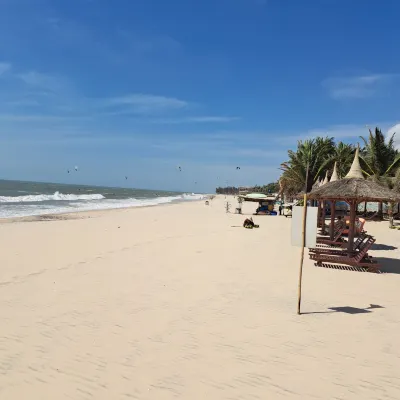 Khu nghỉ dưỡng Four Oceans Beach (Bốn Biển Mũi Né) Xung quanh Photos