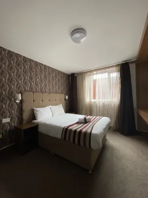 Trivelles Mayfair,Stockport Rooms Photos