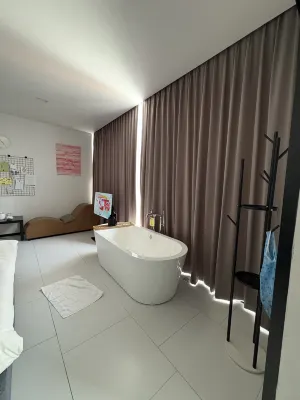 Innlux Phuket Rooms Photos
