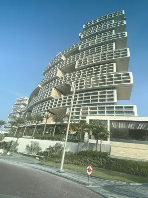 Ramada by Wyndham Downtown Dubai Außen Photos