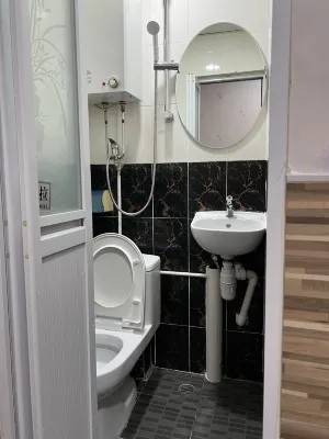 Hong Kong New Style Guest House Rooms Photos