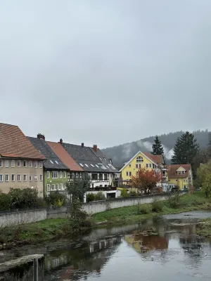 LÉGÈRE Express Tuttlingen À proximité de l'hôtel Photos