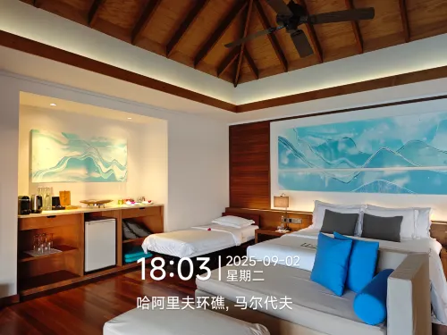 Hideaway Beach Resort & Spa Huoneet Photos