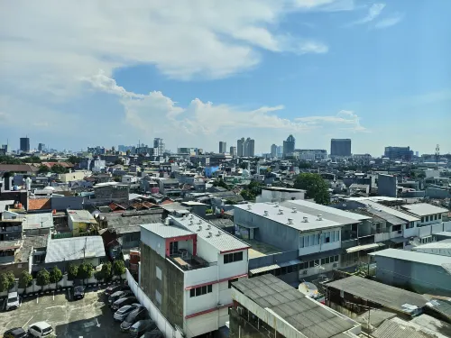 Orchardz Jayakarta À proximité de l'hôtel Photos