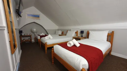 Central Hotel Camere Photos