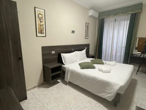 Hotel Romano Rooms Photos
