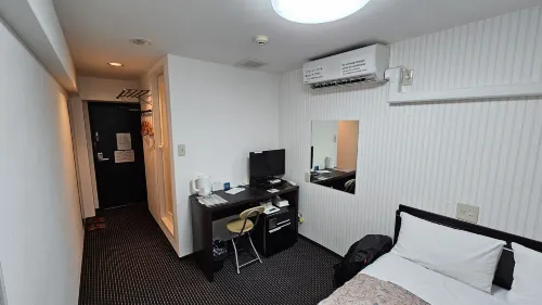 비지니스 인 센니치마에 호텔 객실 Photos