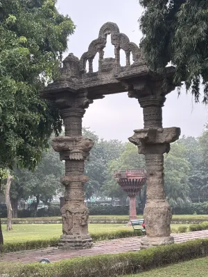 The Metropolitan Hotel & Spa New Delhi Circondario Photos
