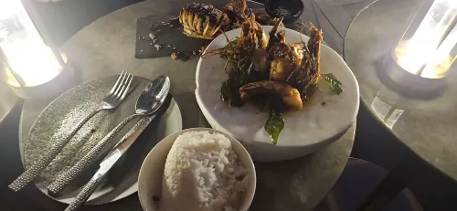 Executive Hotel Dining Photos