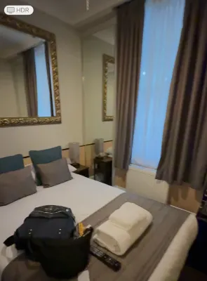 Tudor Court Hotel Rooms Photos