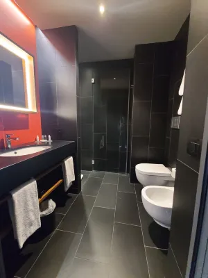 Glam Milano Rooms Photos