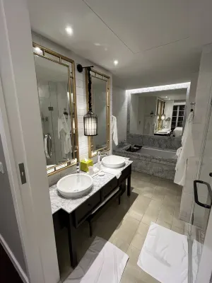 Mia Saigon – Luxury Boutique Hotel Номера Photos