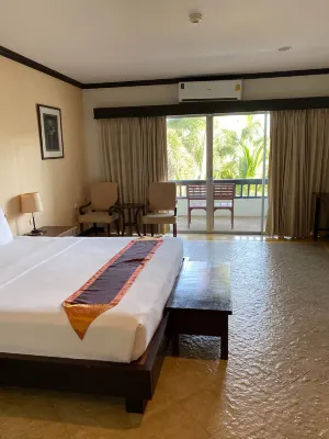 Golden Pine Beach Resort Phòng Photos