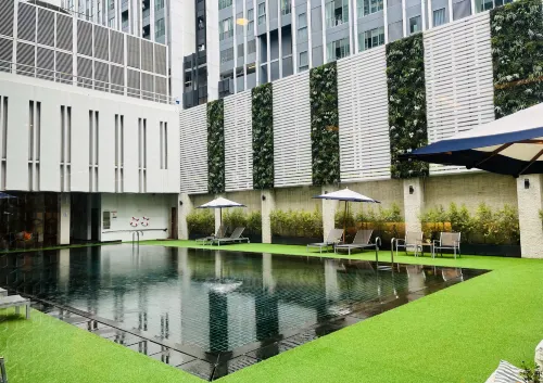 Mandarin Hotel Managed by Centre Point Photos