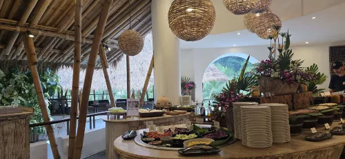 Eden Beach Khaolak Resort and Spa A Lopesan Collection Hotel Restauration Photos