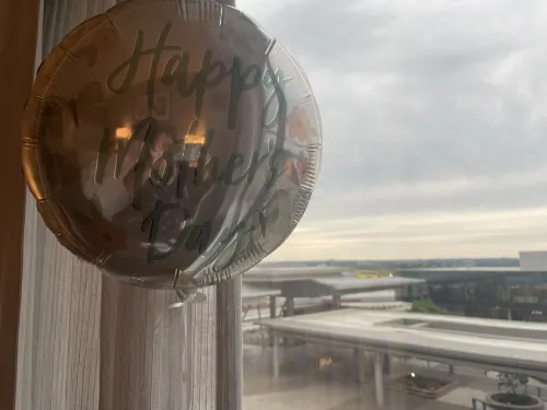 Hilton BNA Nashville Airport Terminal Photos