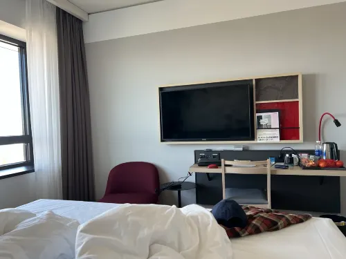 IntercityHotel Hannover Hauptbahnhof Ost Zimmer Photos
