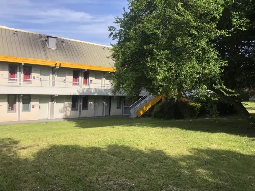 Première Classe Chantilly Sud Luzarches À proximité de l'hôtel Photos