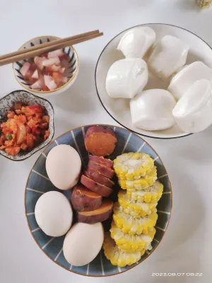 momo hotel Dining Photos