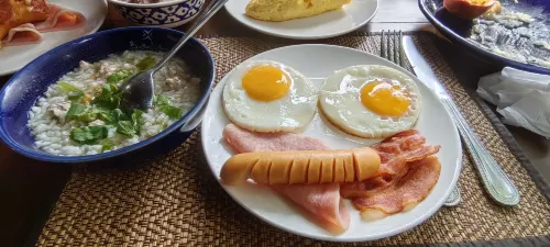 Banthai Village Dining Photos