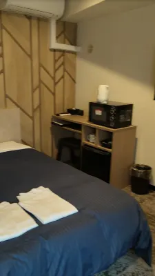 HOTEL LiVEMAX BUDGET Yokohama Kannai Chambres Photos