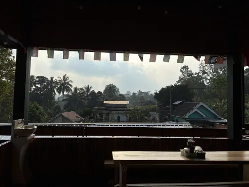 ARTOTEL Cabin Bromo Area Publik Photos