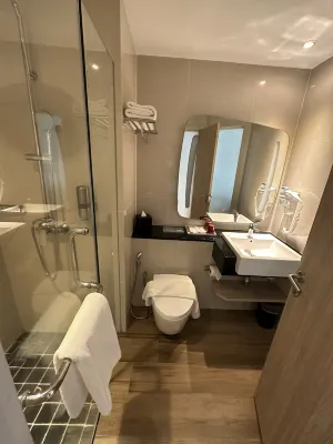 Ibis Kuala Lumpur City Centre Kamar Photos