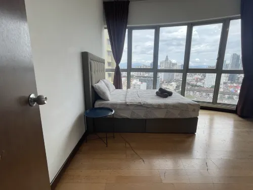 Regalia Residence The Sky Pool Suite - The Stay Hub Rooms Photos