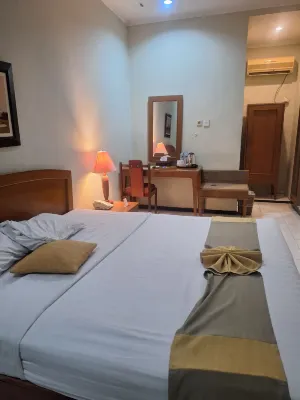 Catur Putra Hotel Magelang Kamar Photos