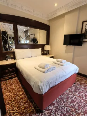 The George Street Hotel Rooms Photos