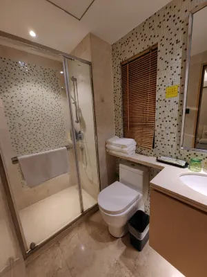 UHOME Executive Apartments Rooms Photos
